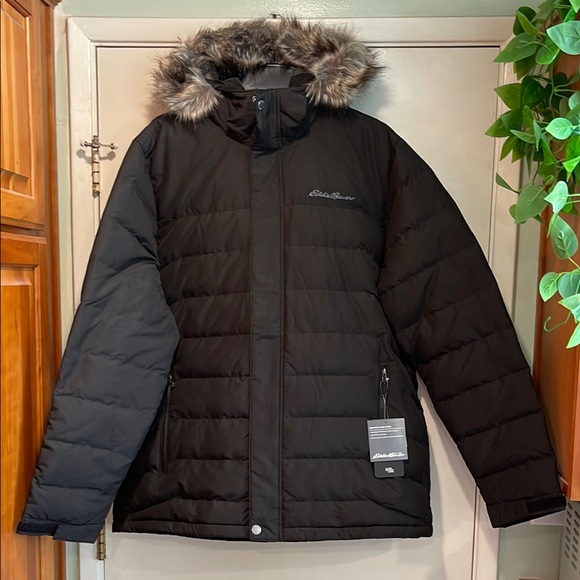 Eddie Bauer Men's Boundary Pass 650 Down Parka Hooded Jacket - Medium